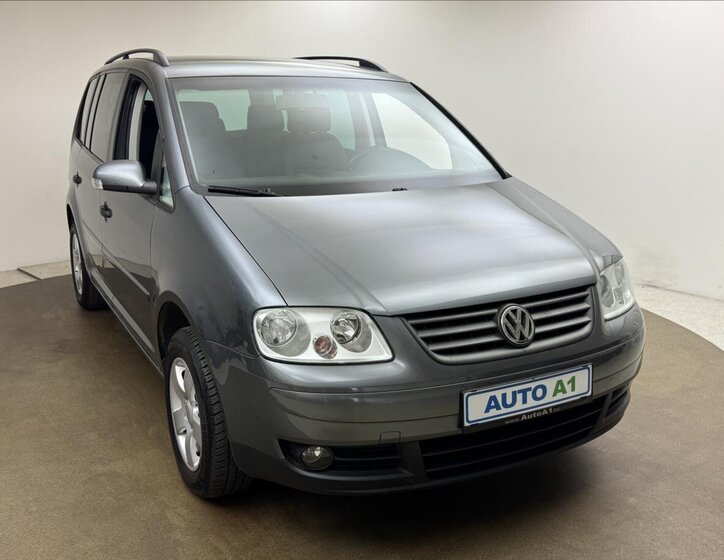 Volkswagen Touran MPV 1,6 l 75 kw