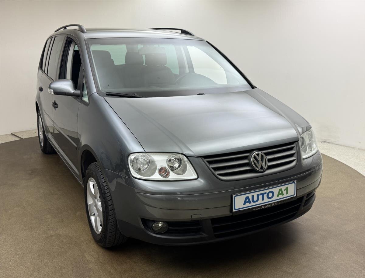 Volkswagen Touran MPV 1,6 l 75 kw