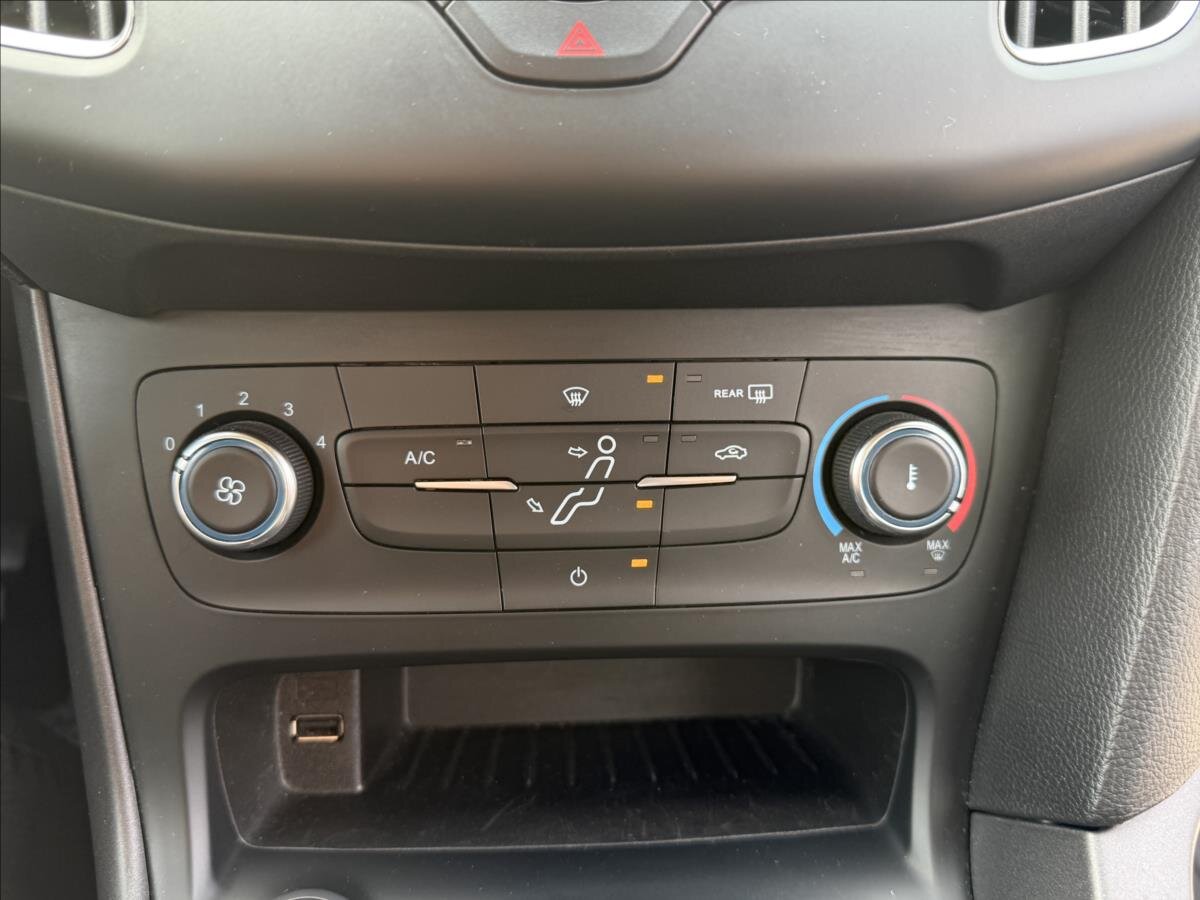 Ford Focus Kombi 1,6 l 70 kw