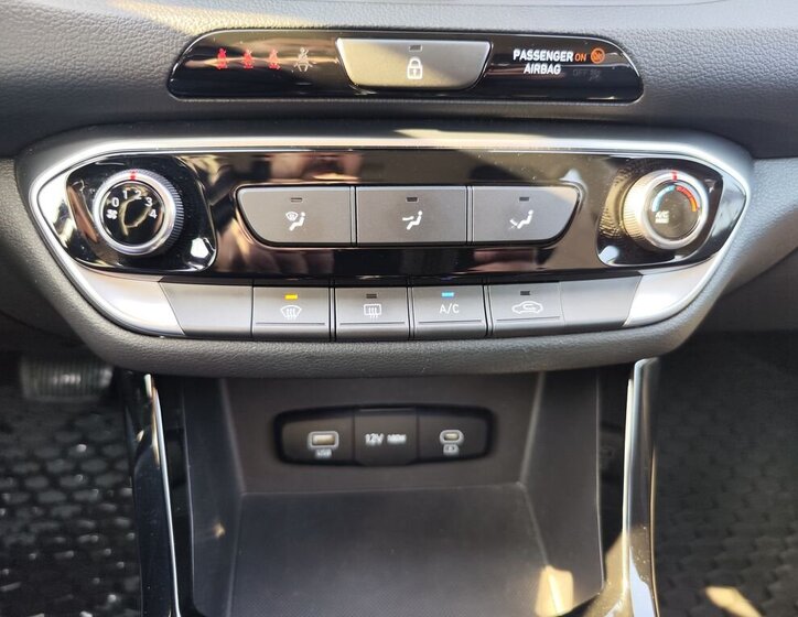 Hyundai i30 Kombi 1,5 l 103 kw