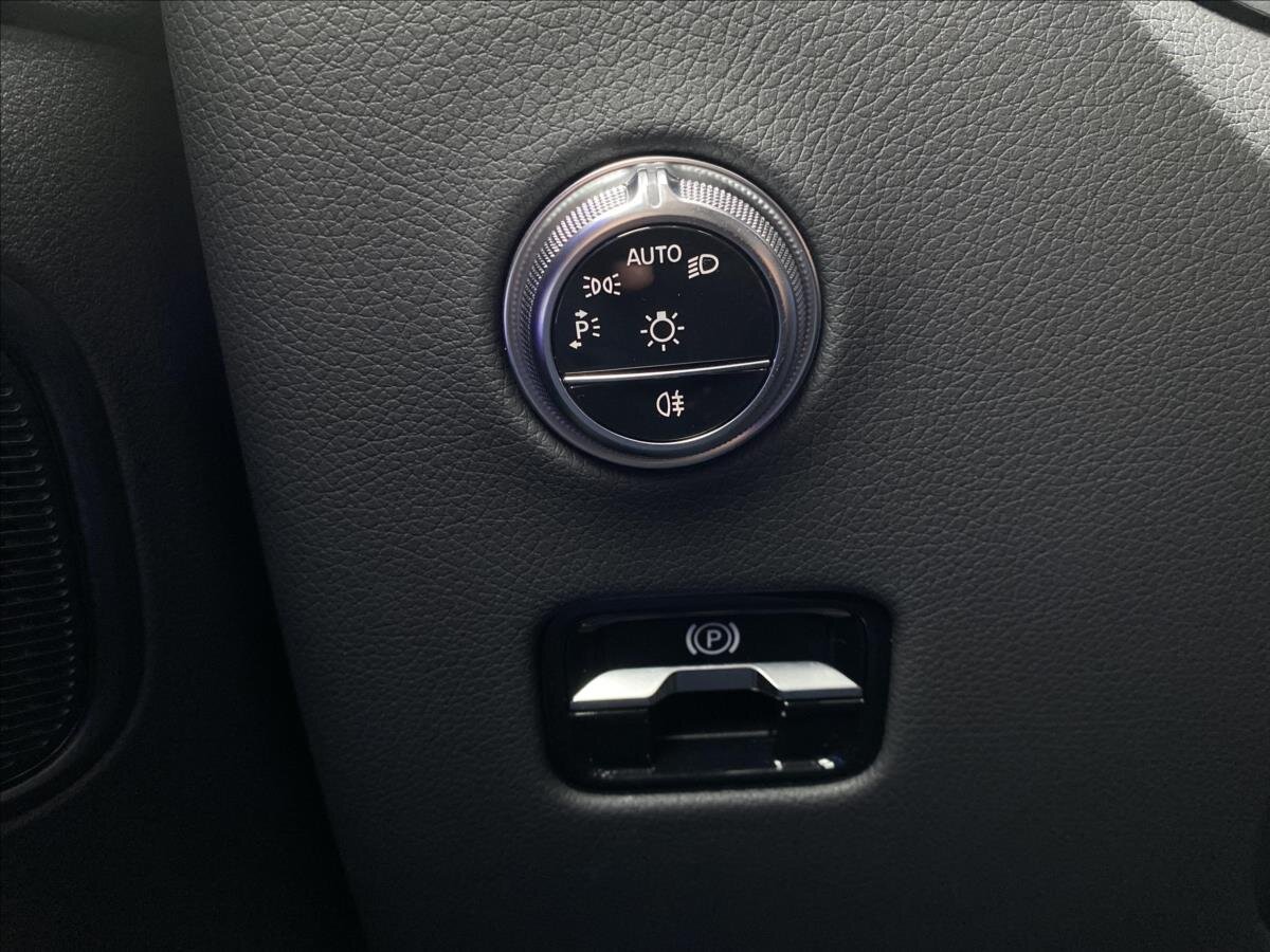 Mercedes-Benz GLC SUV / Terénní 2,0 l 150 kw