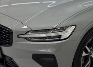 Volvo V60 Kombi 2,0 l 145 kw