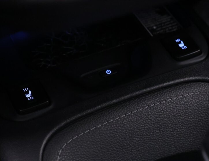 Toyota Corolla Kombi 2,0 l 132 kw