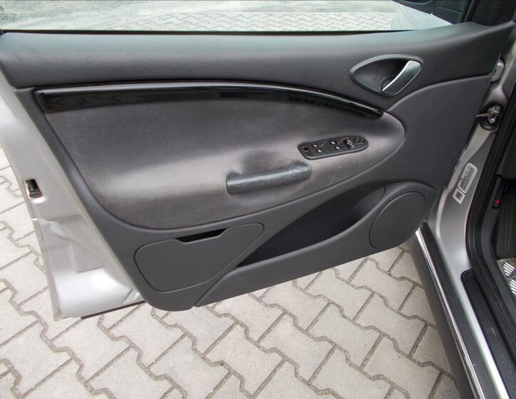 Citroën C5 Sedan 2,0 l 100 kw