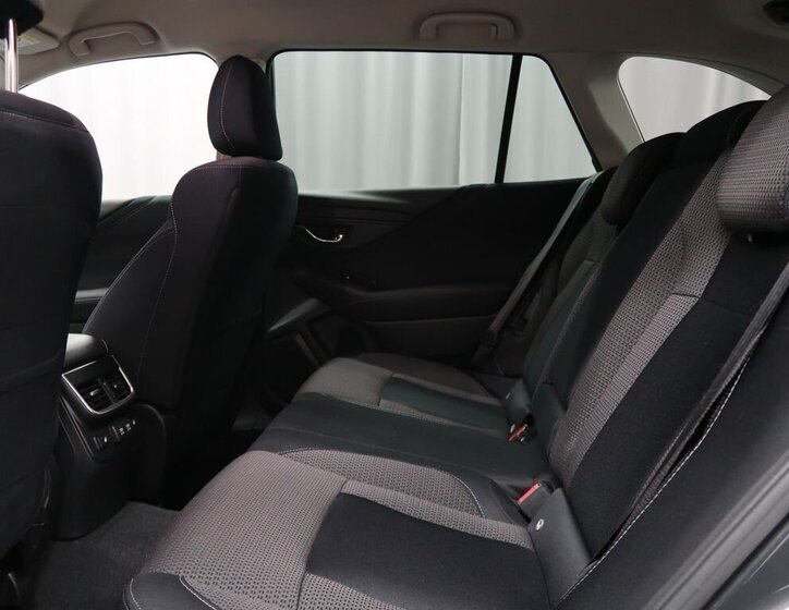 Subaru Outback Kombi 2,5 l 124 kw