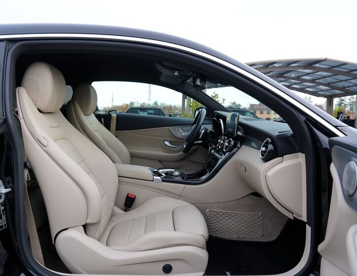 Mercedes-Benz Třídy C 25