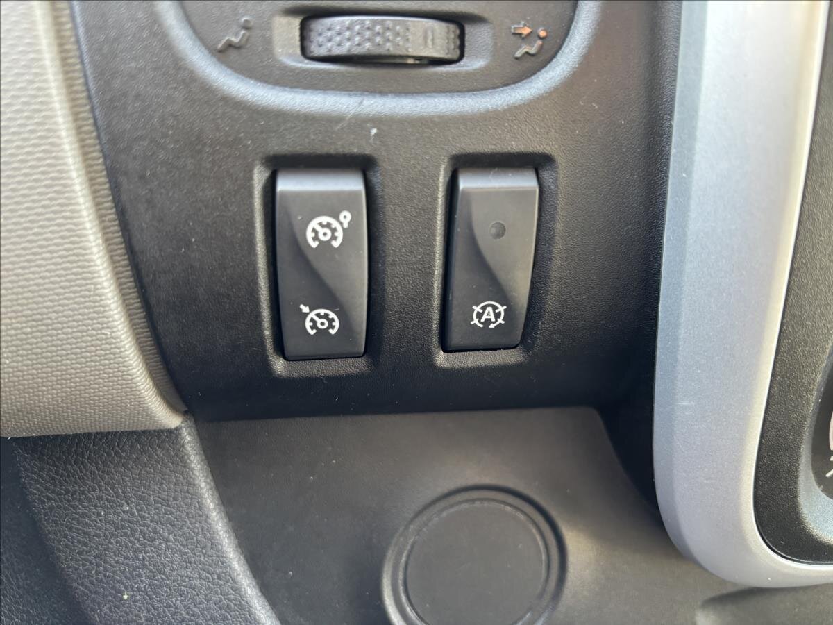 Renault Trafic Skříň 1,6 l 92 kw