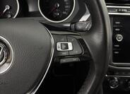 Volkswagen Tiguan 11