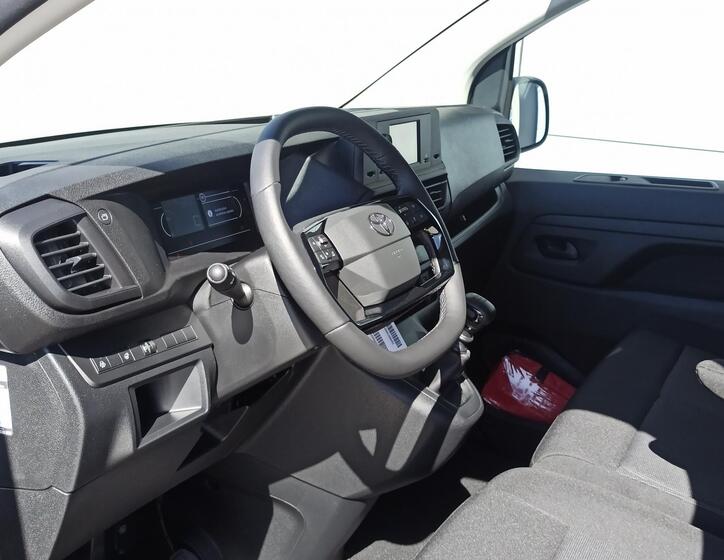 Toyota ProAce Verso 16