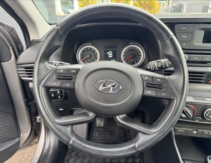 Hyundai i20 Hatchback 1,2 l 61 kw