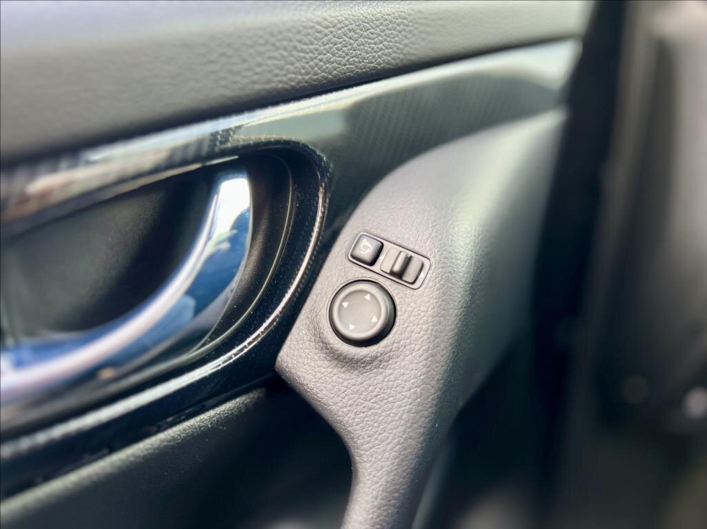 Nissan X-Trail SUV / Terénní 1,7 l 110 kw