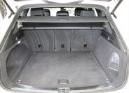 Volkswagen Touareg SUV / Terénní 3,0 l 210 kw