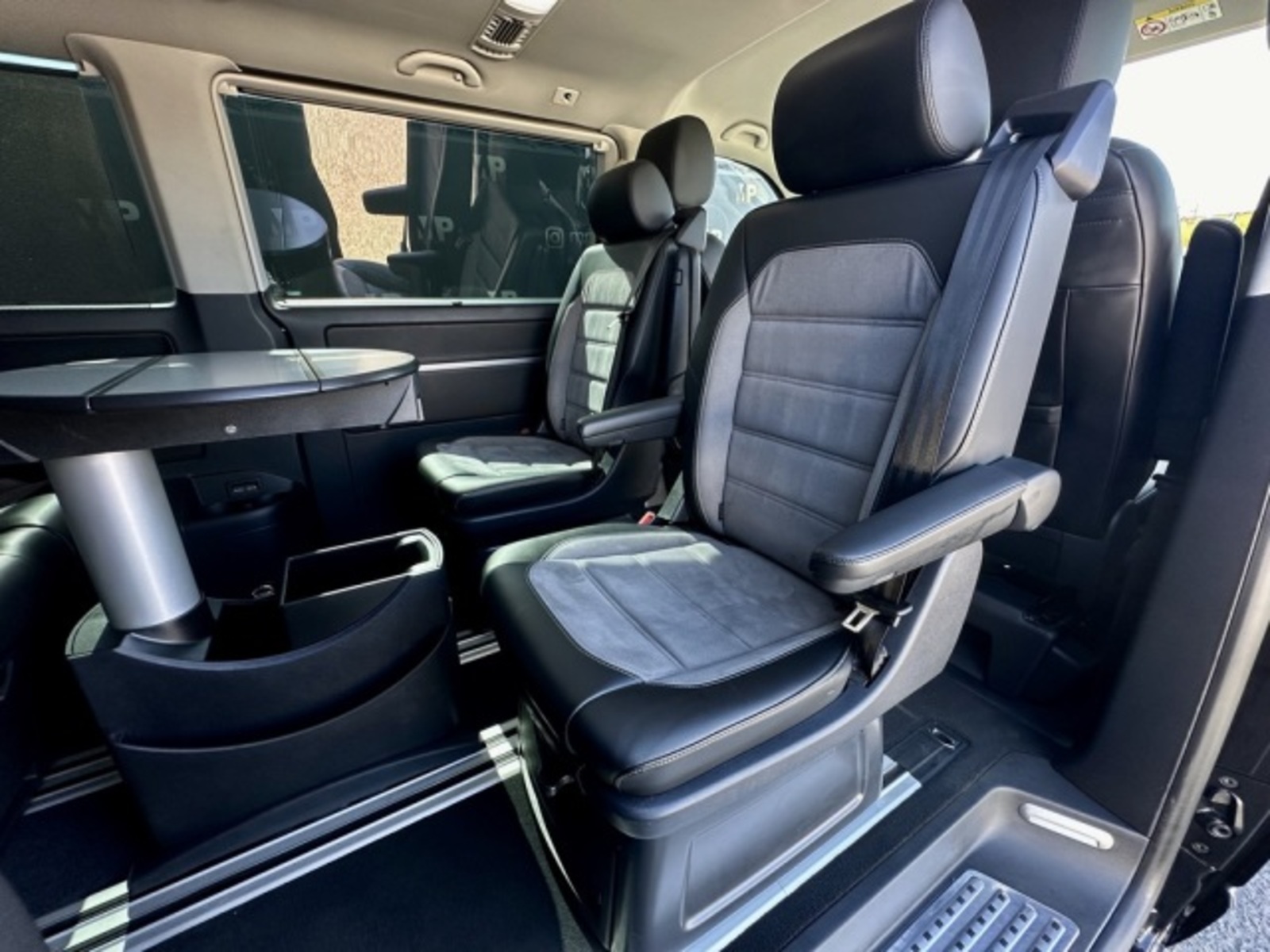 Volkswagen Multivan 15