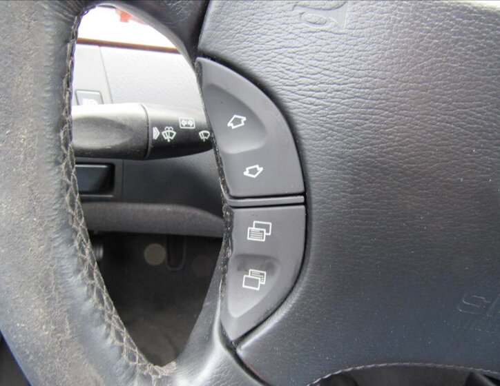 Mercedes-Benz Třídy S Sedan / Limuzína 4,0 l 184 kw