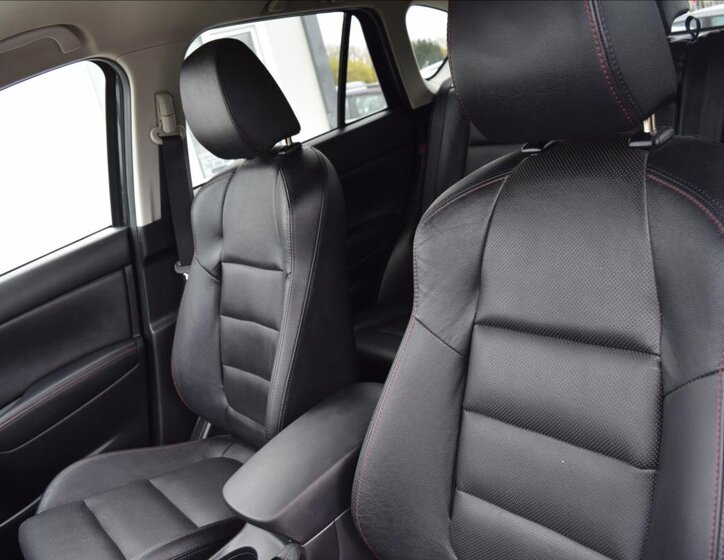 Mazda CX-5 Kombi 2,0 l 118 kw