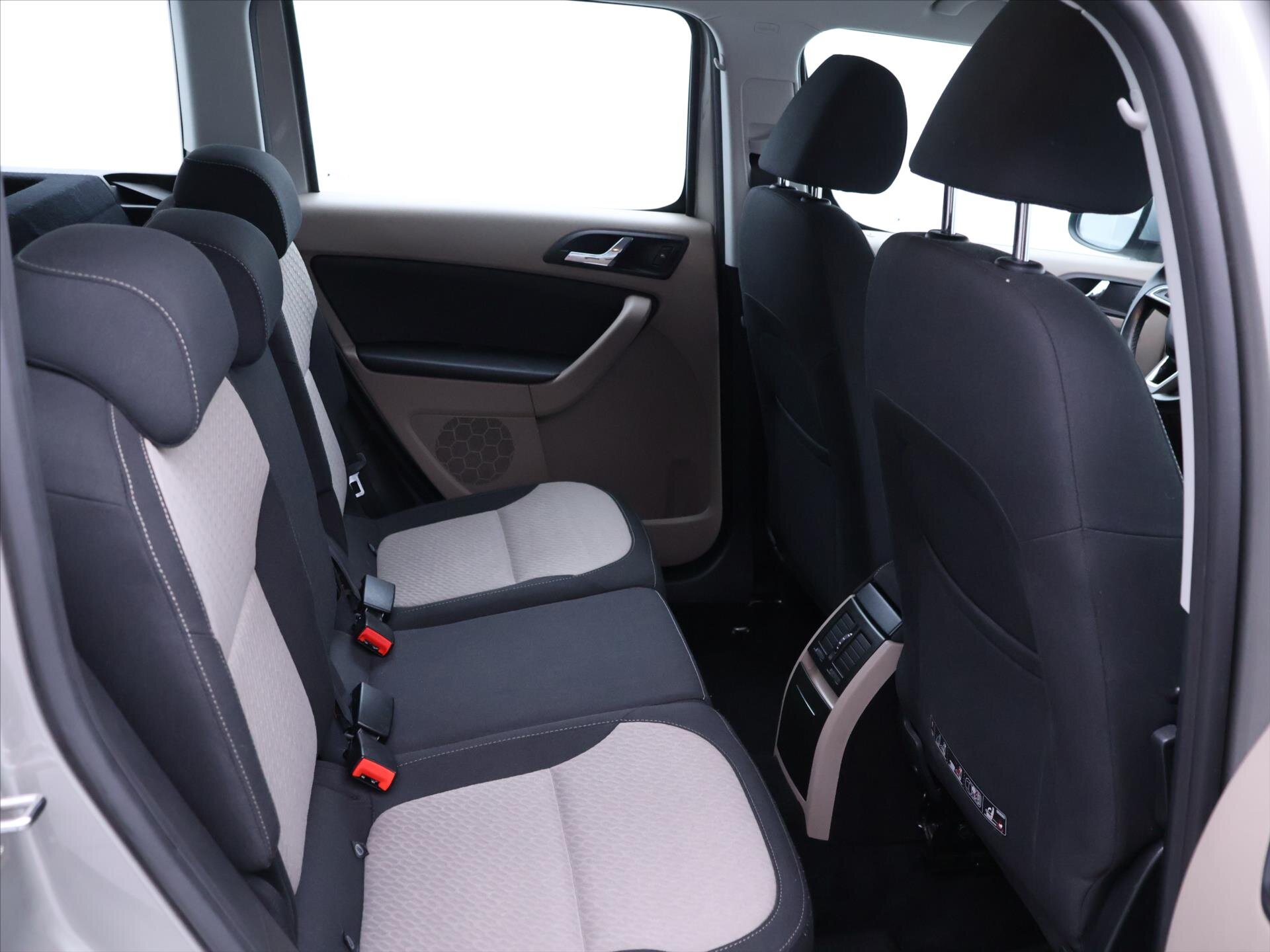 Škoda Yeti SUV / Terénní 1,2 l 77 kw