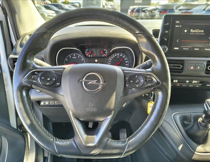 Opel Combo MPV 1,5 l 96 kw