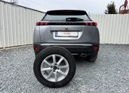 Peugeot 2008 SUV / Terénní 1,2 l 96 kw