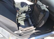 Nissan Micra Hatchback 1,2 l 48 kw