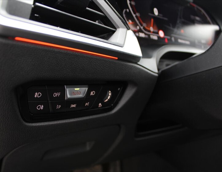 BMW Řada 3 Sedan 2,0 l 140 kw