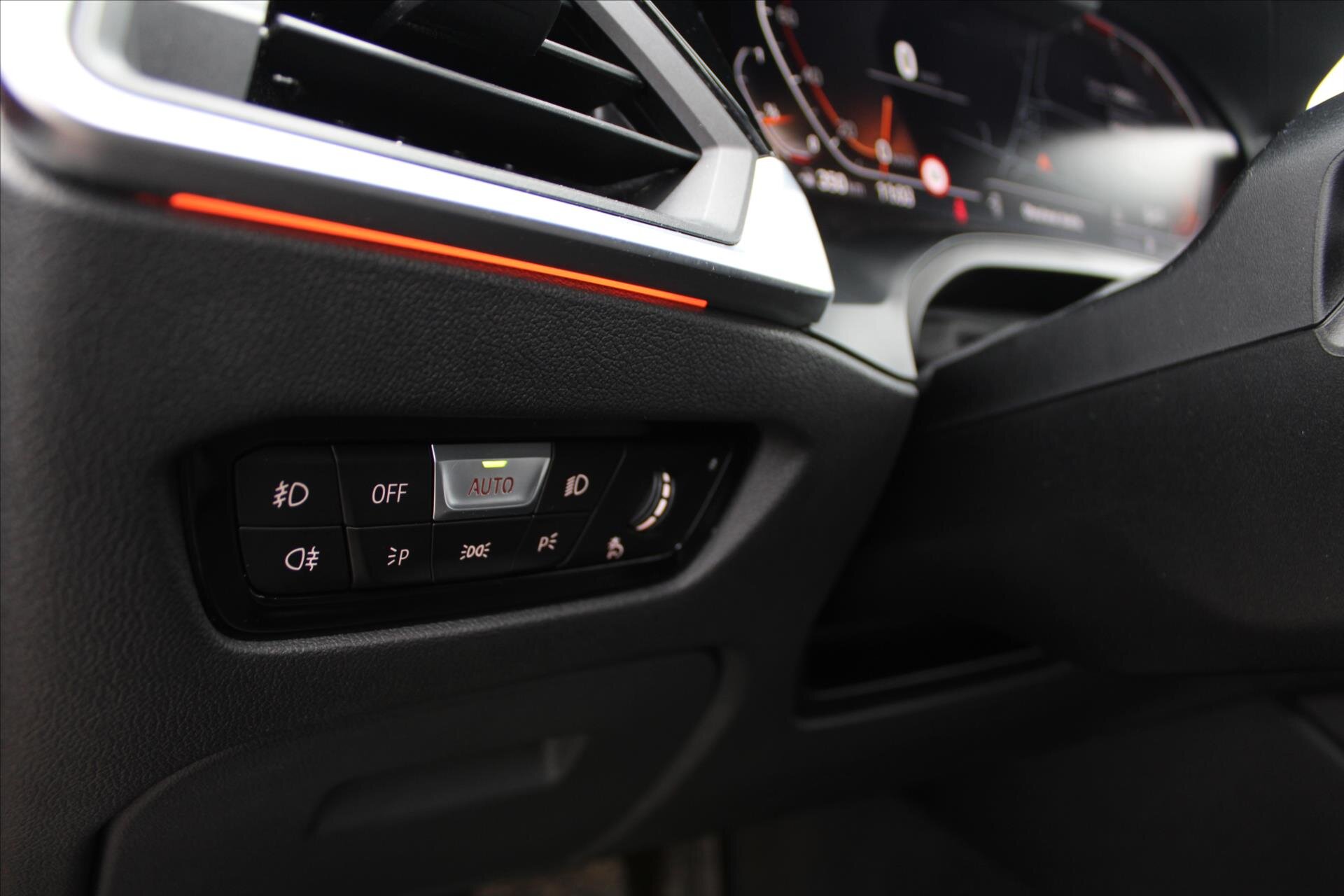 BMW Řada 3 Sedan 2,0 l 140 kw