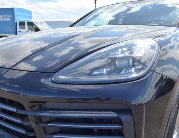 Porsche Cayenne SUV 2,9 l 324 kw