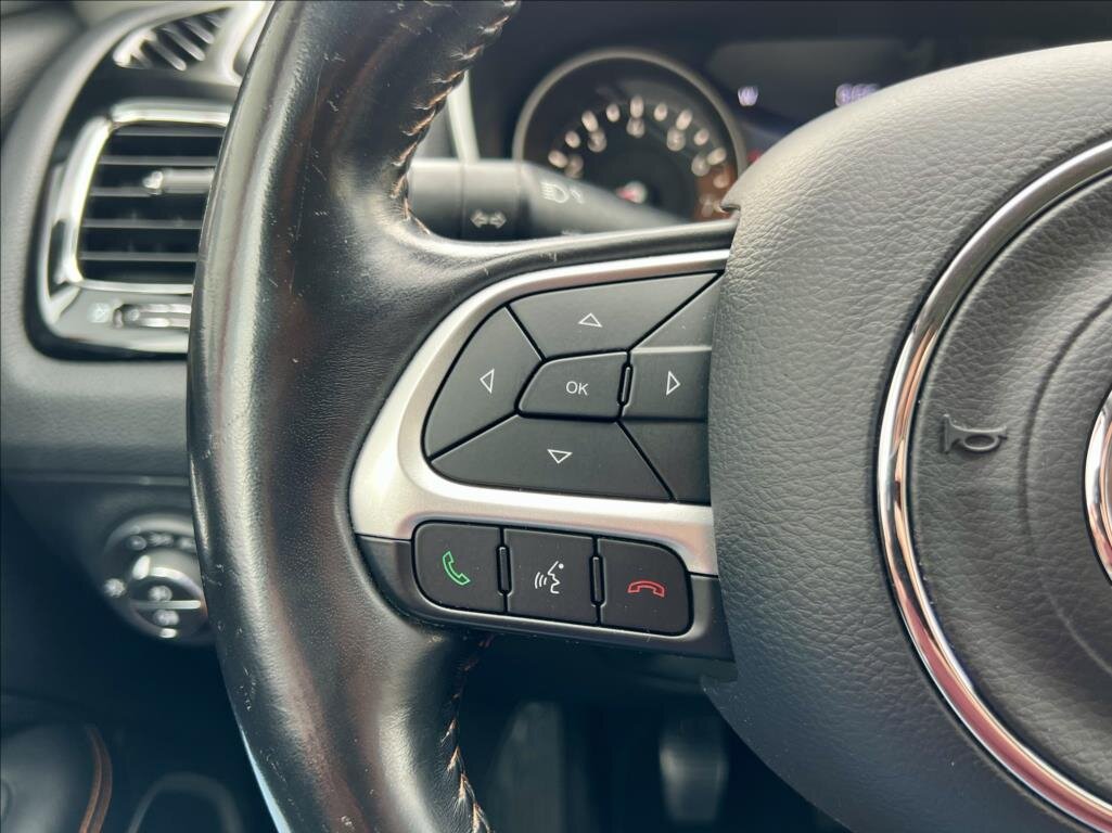 Jeep Compass SUV / Terénní 1,4 l 103 kw