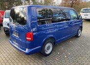 Volkswagen Caravelle 2