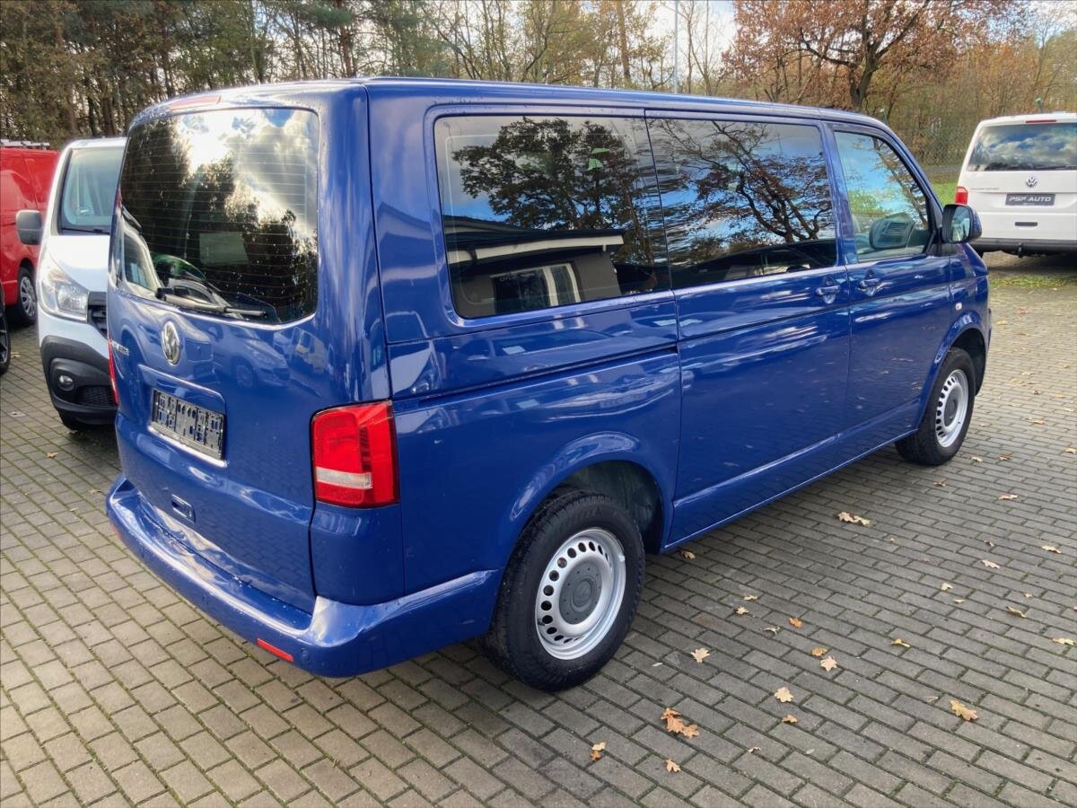 Volkswagen Caravelle
