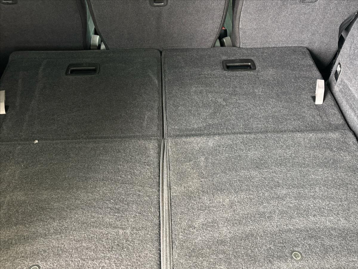 Volkswagen Sharan Kombi 2,0 l 125 kw