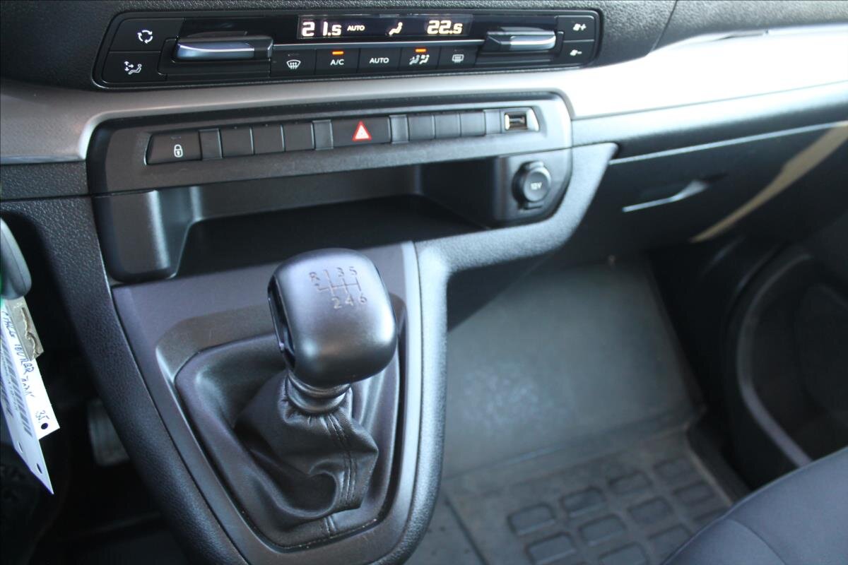 Citroën SpaceTourer MPV 2,0 l 110 kw