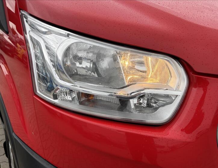 Ford Transit 7