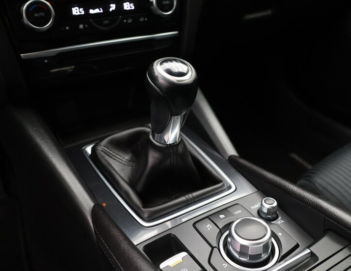 Mazda 6 Kombi 2,0 l 121 kw