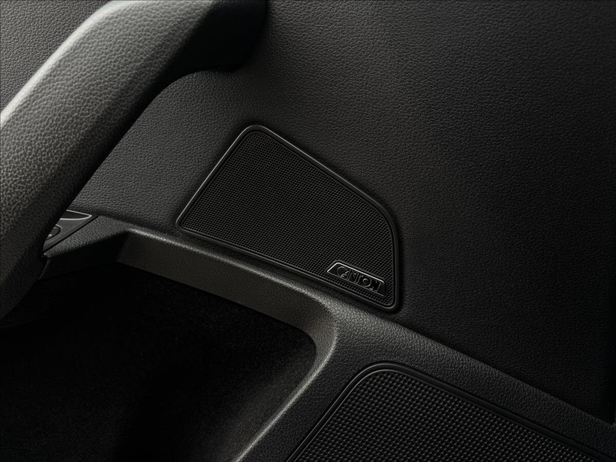 Škoda Superb Sedan / Limuzína 2,0 l 140 kw