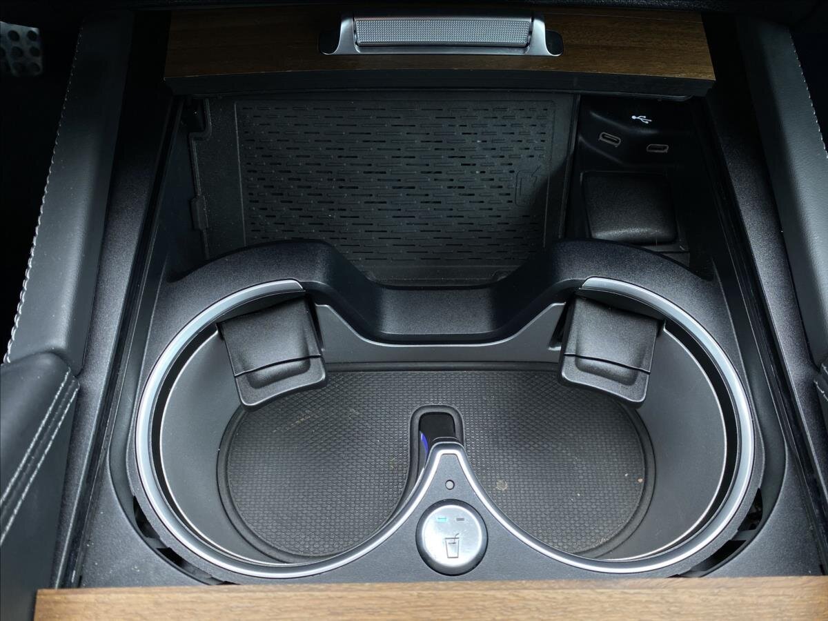 Mercedes-Benz GLS SUV / Terénní 4,0 l 380 kw