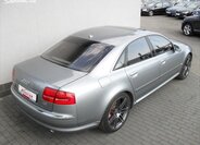 Audi A8 Sedan 4,2 l 257 kw