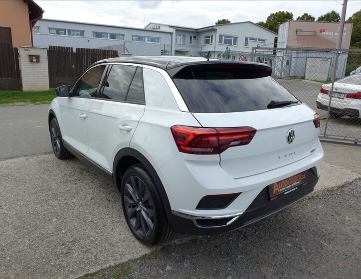 Volkswagen T-Roc 8