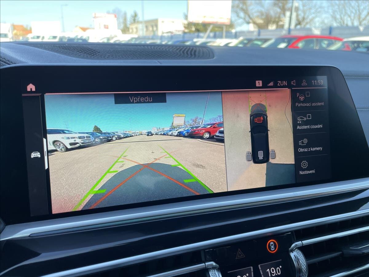 BMW X7 SUV / Terénní 3,0 l 195 kw