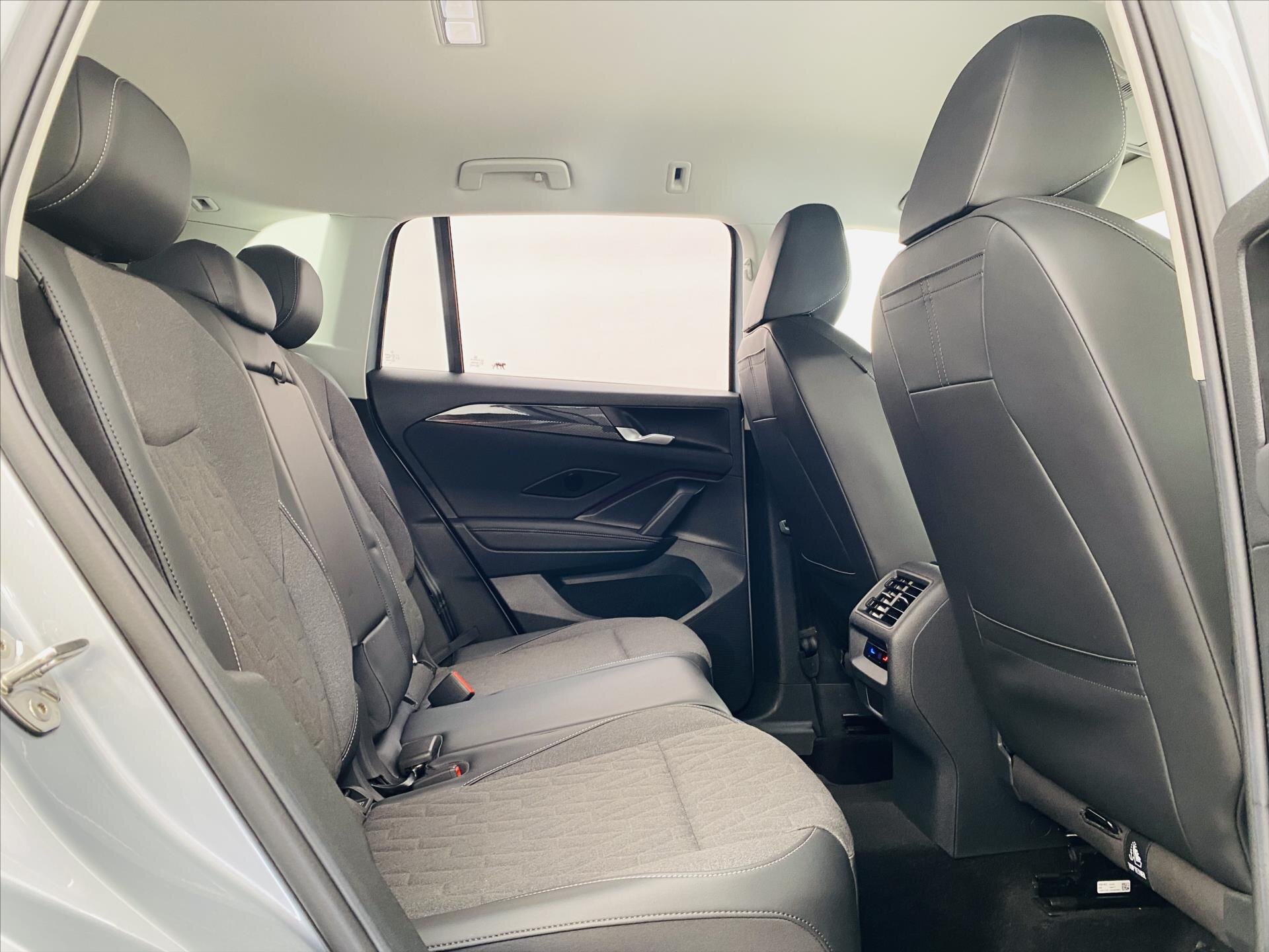 Volkswagen Tiguan SUV / Terénní 2,0 l 110 kw