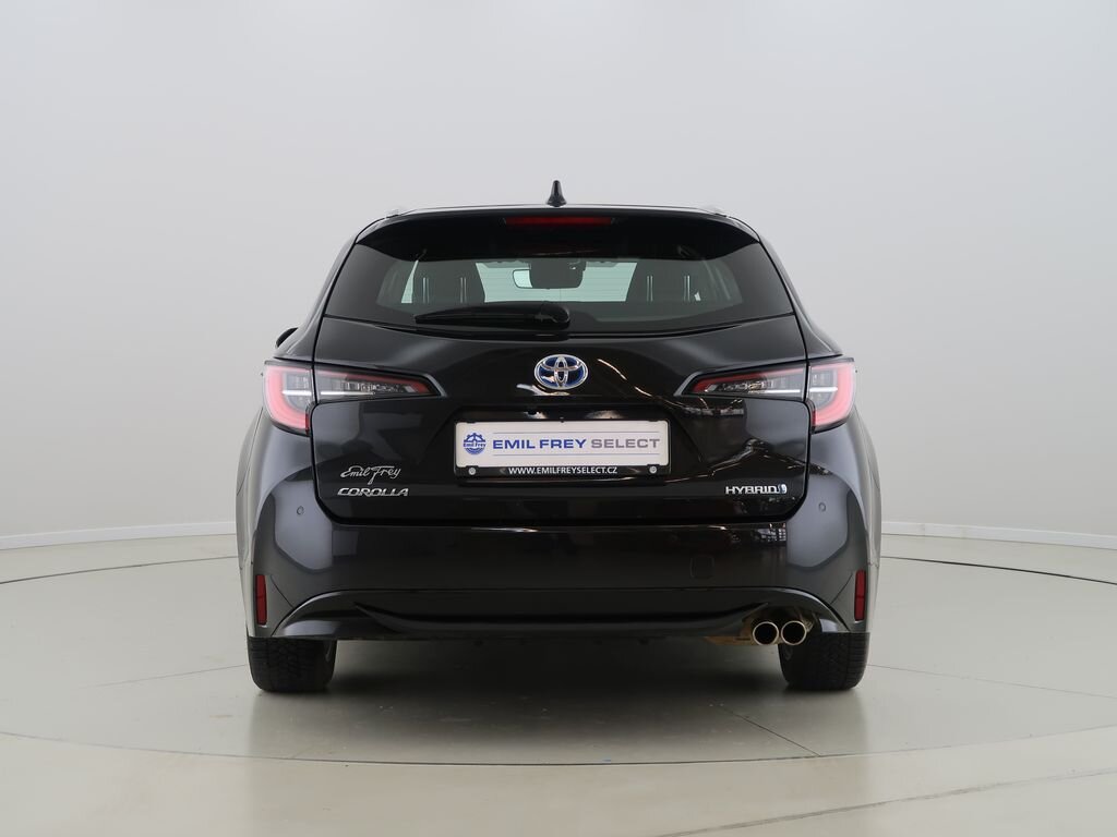 Toyota Corolla Kombi 2,0 l 112 kw