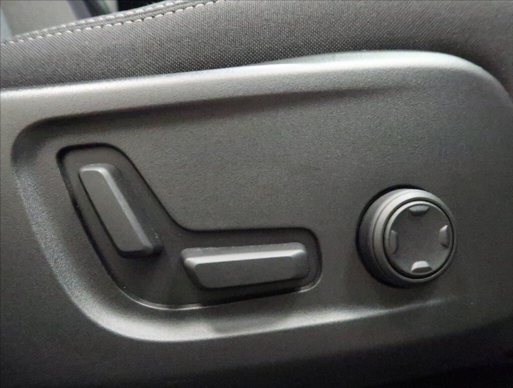 Volvo XC40 SUV 2,0 l 120 kw