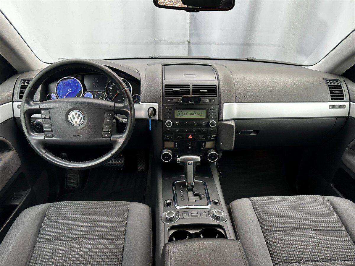 Volkswagen Touareg Kombi 3,0 l 165 kw