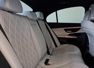 Mercedes-Benz Třídy E Sedan 2,0 l 145 kw