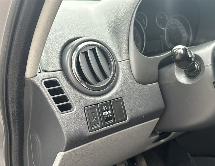 Suzuki SX4 Hatchback 2,0 l 99 kw