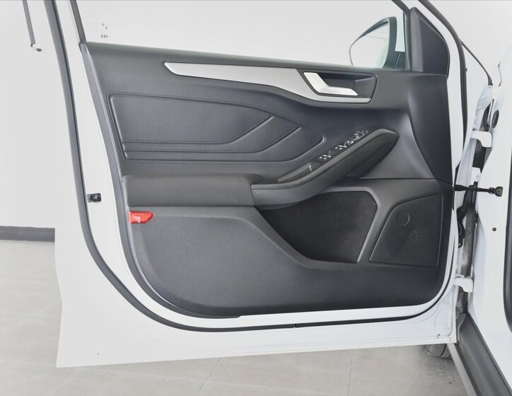 Ford Focus Kombi 1,5 l 88 kw