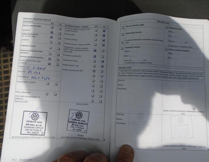 Volkswagen Multivan 25