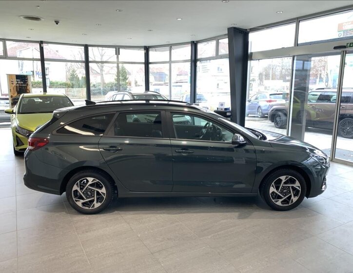 Hyundai i30 Kombi 1,5 l 70 kw