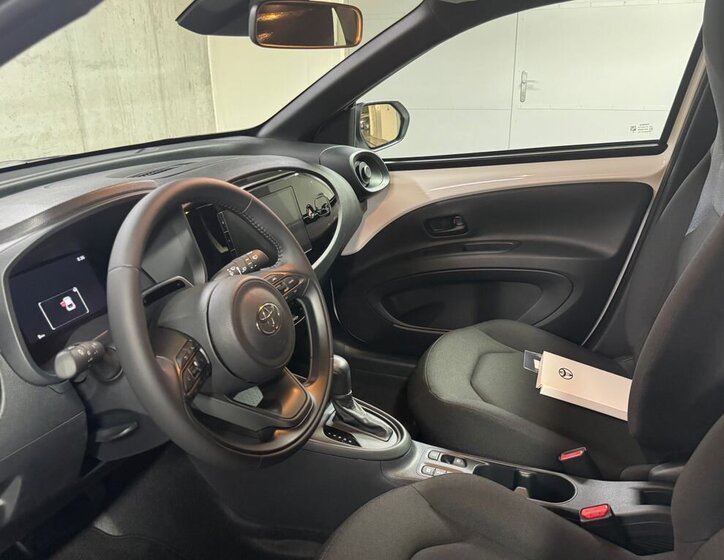 Toyota Aygo Hatchback 1,5 l 53 kw