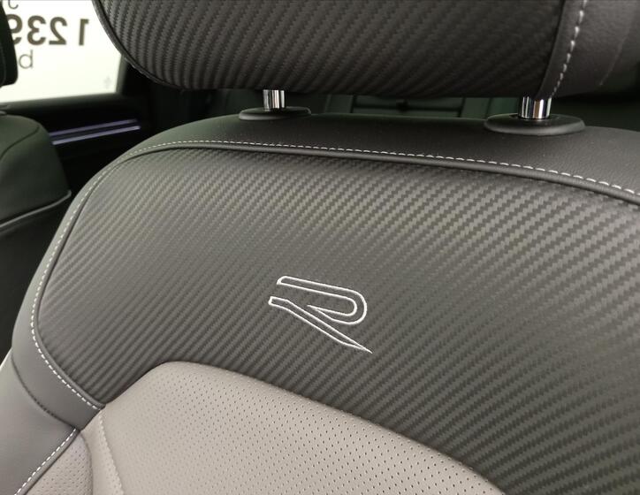 Volkswagen Touareg 12