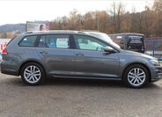 Volkswagen Golf Kombi 1,5 l 96 kw